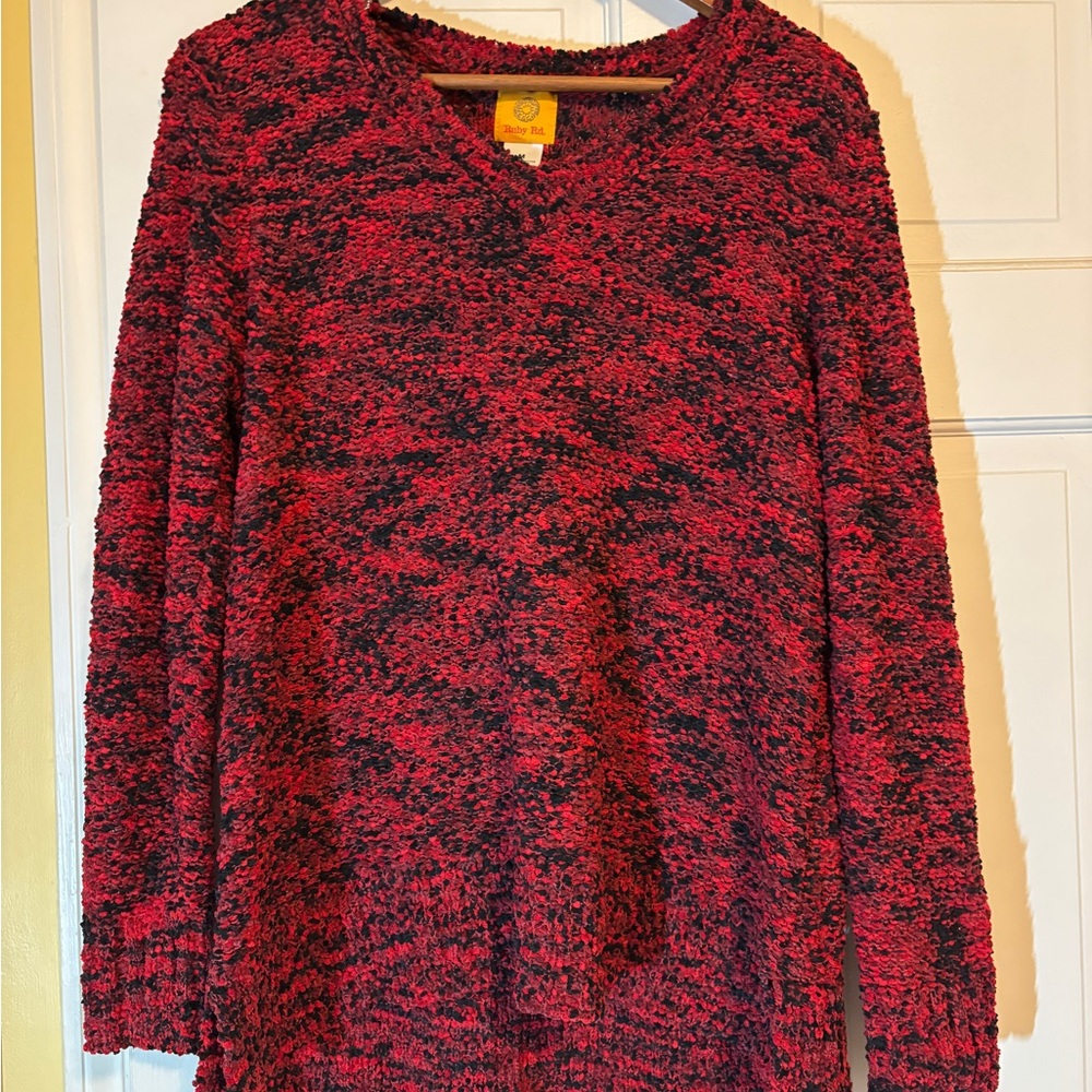 Women's Red and Black Ruby Rd Sweater